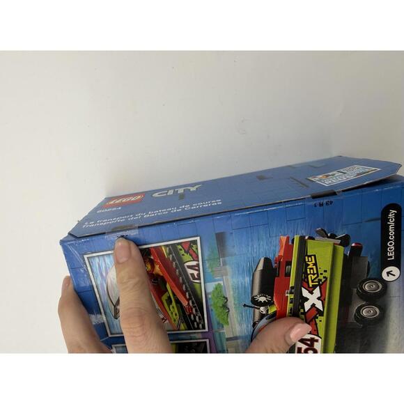 Lego City 60254 Race Boat Transporter NIB Sealed - Picture 3 of 4